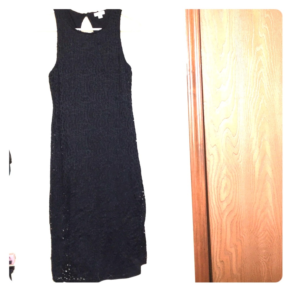 Long laces sleeveless dress